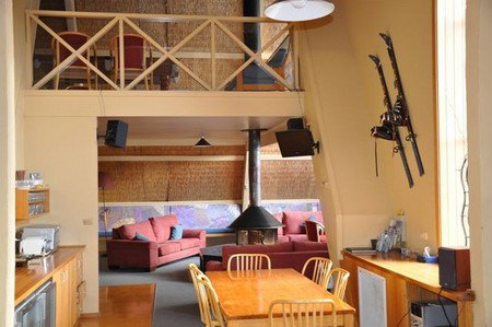Ripparoo Ski Lodge - Lismore Accommodation 2
