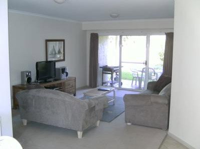 Absolute Beachfront Opal Cove Resort - Lismore Accommodation 4