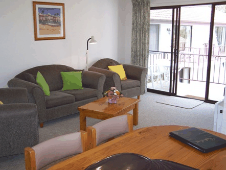 Peninsular Apartments - Lismore Accommodation 2