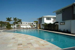 Mount Coolum QLD Lismore Accommodation
