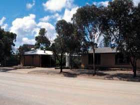 Outback Chapmanton Motor Inn - Lismore Accommodation 1