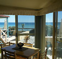 The Macs Beachfront Villas - Lismore Accommodation