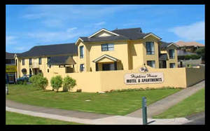 Hopkins House Motel & Apartments - Lismore Accommodation 1