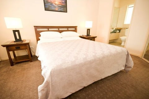Trinity Waters Apartments - Lismore Accommodation 4
