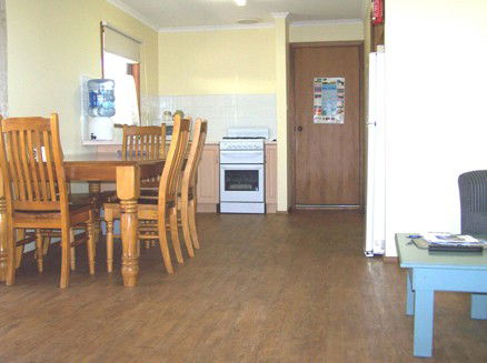 Allestree Holiday Units - Lismore Accommodation 3