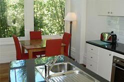 Aaron Lee Waterfront Apartments - Lismore Accommodation 1