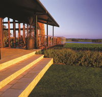 Watershed Premium Wines - Lismore Accommodation