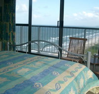 Golden Sands Holiday Apartments - Lismore Accommodation