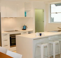 Emerald Noosa Resort - Lismore Accommodation