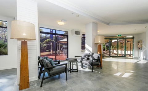 Alpha Hotel Canberra - Lismore Accommodation 1