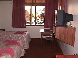 Desert Oaks Resort - Lismore Accommodation 0