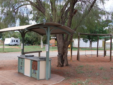 Desert Oaks Resort - Lismore Accommodation 6