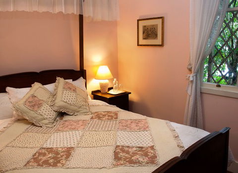 Maleny Lodge Guest House - Lismore Accommodation 3