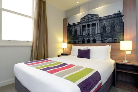 Mercure Grosvenor Hotel Adelaide - Lismore Accommodation 2