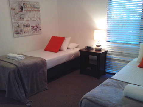 Outrigger Bay Apartments - Lismore Accommodation 8