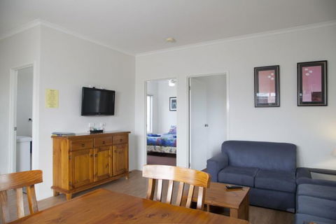 Sundowner Cabin And Tourist Park - Lismore Accommodation 11