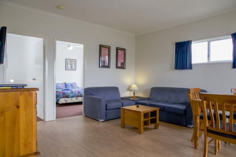 Sundowner Cabin And Tourist Park - Lismore Accommodation 9