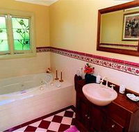 Frieda's Cottage - Lismore Accommodation