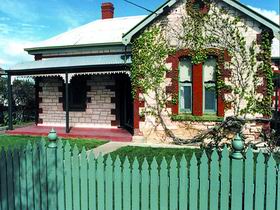 Naracoorte Cottages - Smith Street Villa - Lismore Accommodation 0