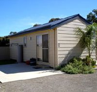 Moonta Bay Cabins - Lismore Accommodation