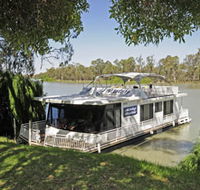 Moving Waters Self Contained Moored Houseboat - Lismore Accommodation