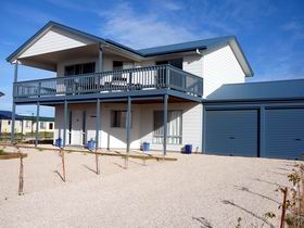 Oysta La Vista - Lismore Accommodation 0