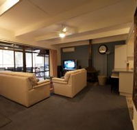 River Shack Rentals - The River Classic - Lismore Accommodation