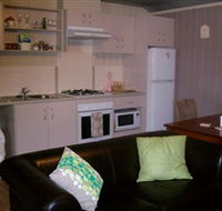 Little Para Cottage - Lismore Accommodation