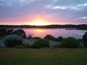 Lake View Apartments - Lismore Accommodation 0