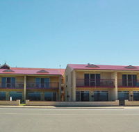 Tumby Bay Hotel Seafront Apartments - Lismore Accommodation