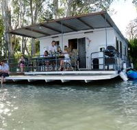 The Murray Dream Self Contained Moored Houseboat - Lismore Accommodation