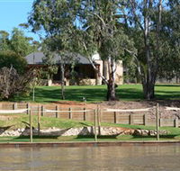 Roonka Riverfront Cottages - Lismore Accommodation