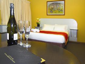 Victoria Hotel - Strathalbyn - Lismore Accommodation 0