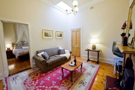 Trafalgar On The Strand - Lismore Accommodation 1