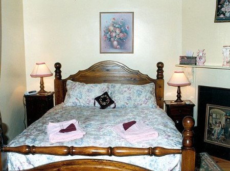 Frieda's Cottage - Lismore Accommodation 2