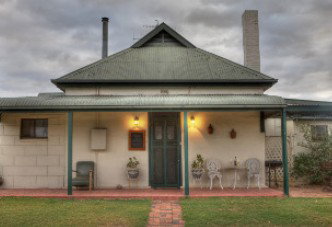 Dunalan Cottage - Lismore Accommodation 1