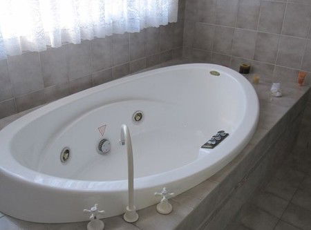 The Grange - Lismore Accommodation 3