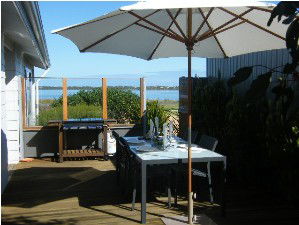 Coorong Waterfront Retreat - Lismore Accommodation 4