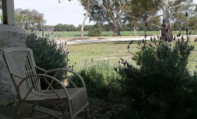 O'Deas Cottage - Lismore Accommodation 1