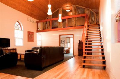 The Kirche @ Charles Melton - Lismore Accommodation 3