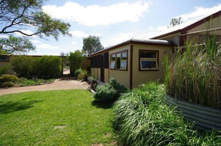Toora Views - Lismore Accommodation 5
