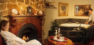 Paringa House B&B Stone Cottages - Lismore Accommodation 1