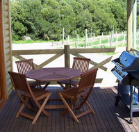 McLaren Ridge 3 - McLaren Ridge Log Cabins - Lismore Accommodation