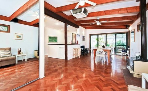 Sea Sand And Scrub Holiday House - Lismore Accommodation 8