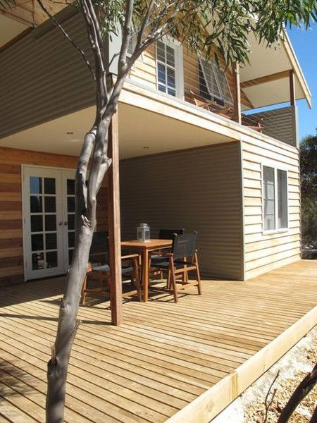 Sea Loft - Lismore Accommodation 0
