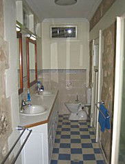 Naracoorte Cottages - MacDonnell House - Lismore Accommodation 2