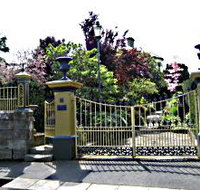 Corinda's Cottages - Lismore Accommodation