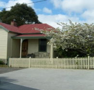 McIntosh Cottages - Lismore Accommodation