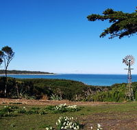 Three Hummock Island - Lismore Accommodation