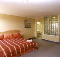 Lighthouse Hotel - Lismore Accommodation